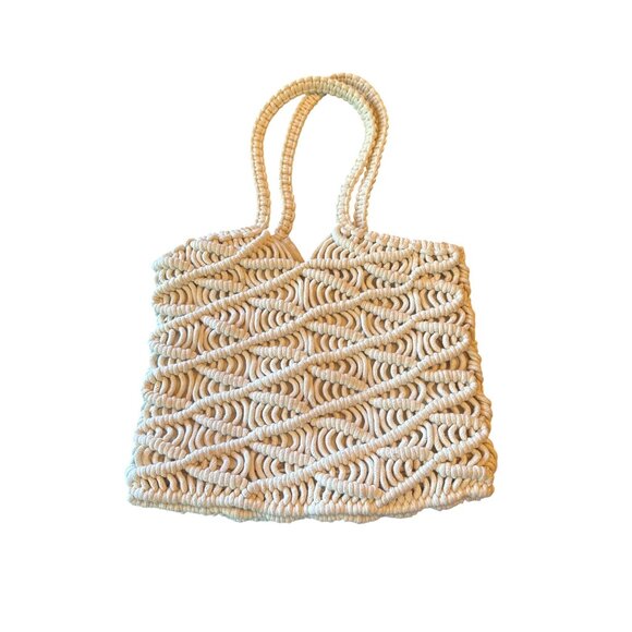 Handmade Beige Macrame Shoulder Bag With Inner Pocket - Picture 2 of 4